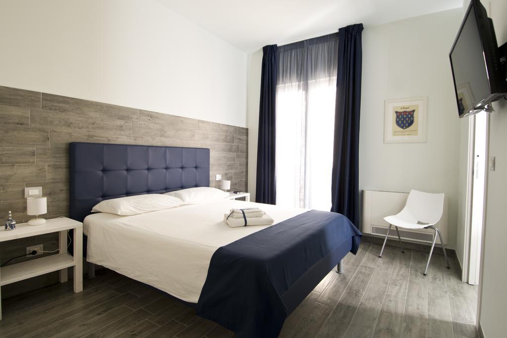 Locanda Degli Angioini Locazione Turistica Hotel Mola di Bari Buitenkant foto